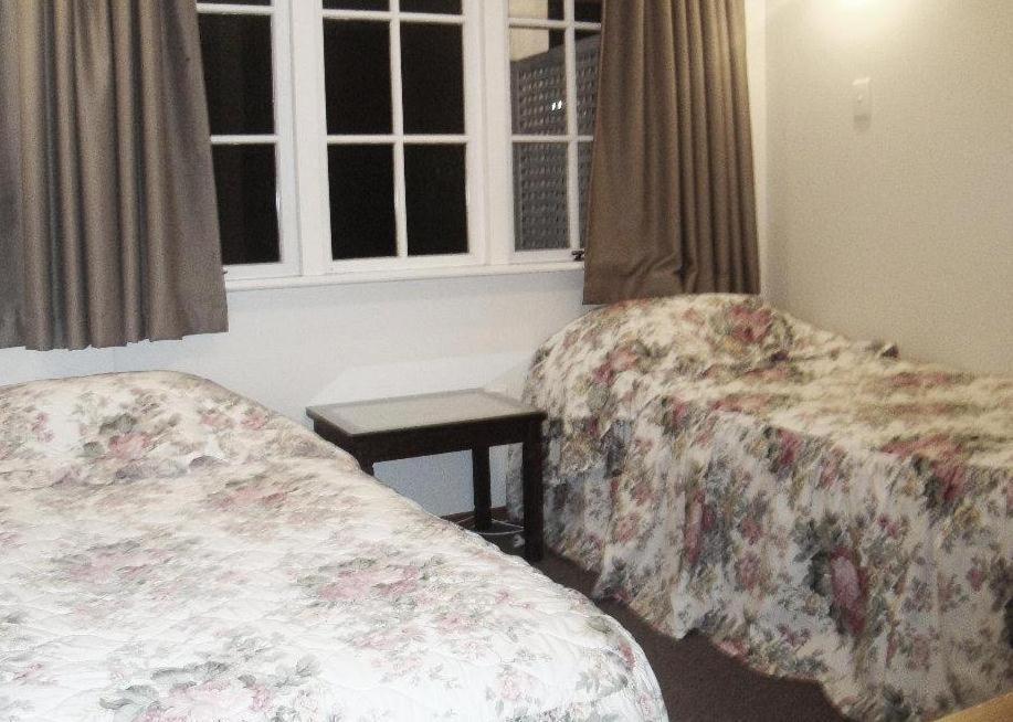 Browns Bay Olive Tree Motel & Apartment Okura Bush Oda fotoğraf
