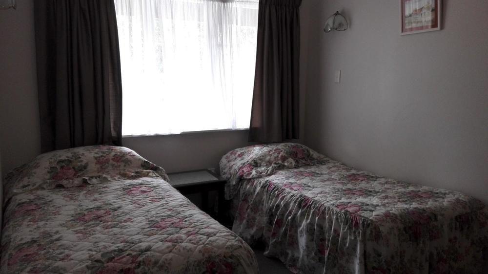 Browns Bay Olive Tree Motel & Apartment Okura Bush Dış mekan fotoğraf